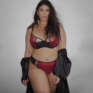 Nuit trop chaude pour dormir Clara - rencontre-Milf-Évry-Courcouronnes