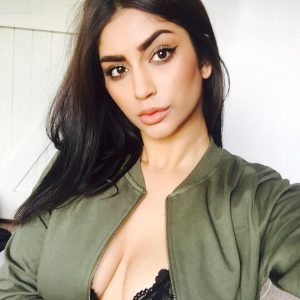 Léna - rencontre-Naturiste-Grenoble